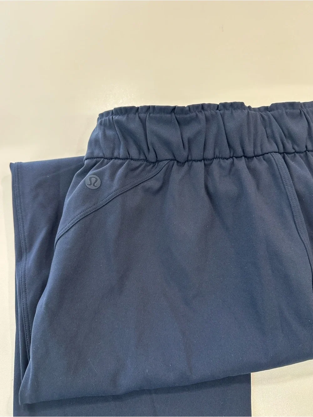 Lululemon Keep Moving Jogger True Navy Size 6 High Rise Waist Band Side Pockets